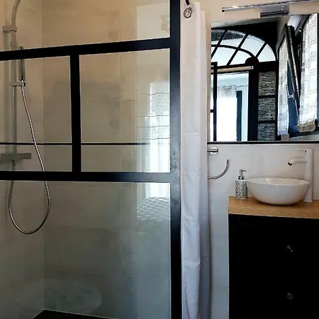 Les Vagues, Terrasse Rez-de-ch, Parking Gratuit, Lits Faits, Animal Bienvenu Et A Pied